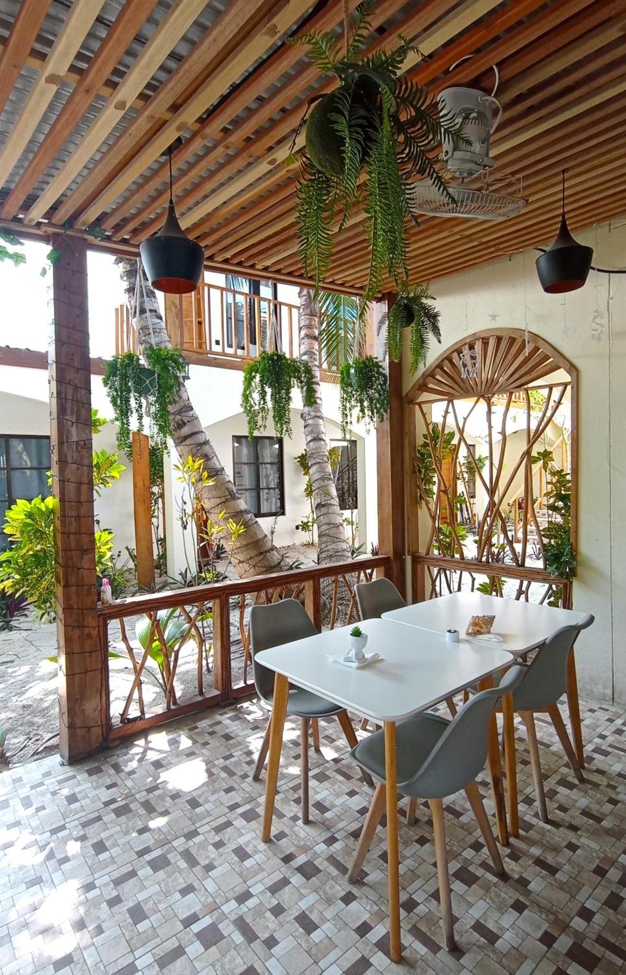 Ahiva Village Fulhadhoo Exteriör bild