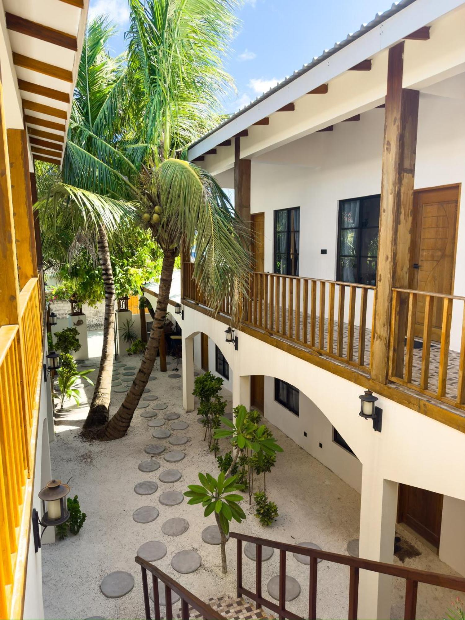 Ahiva Village Fulhadhoo Exteriör bild
